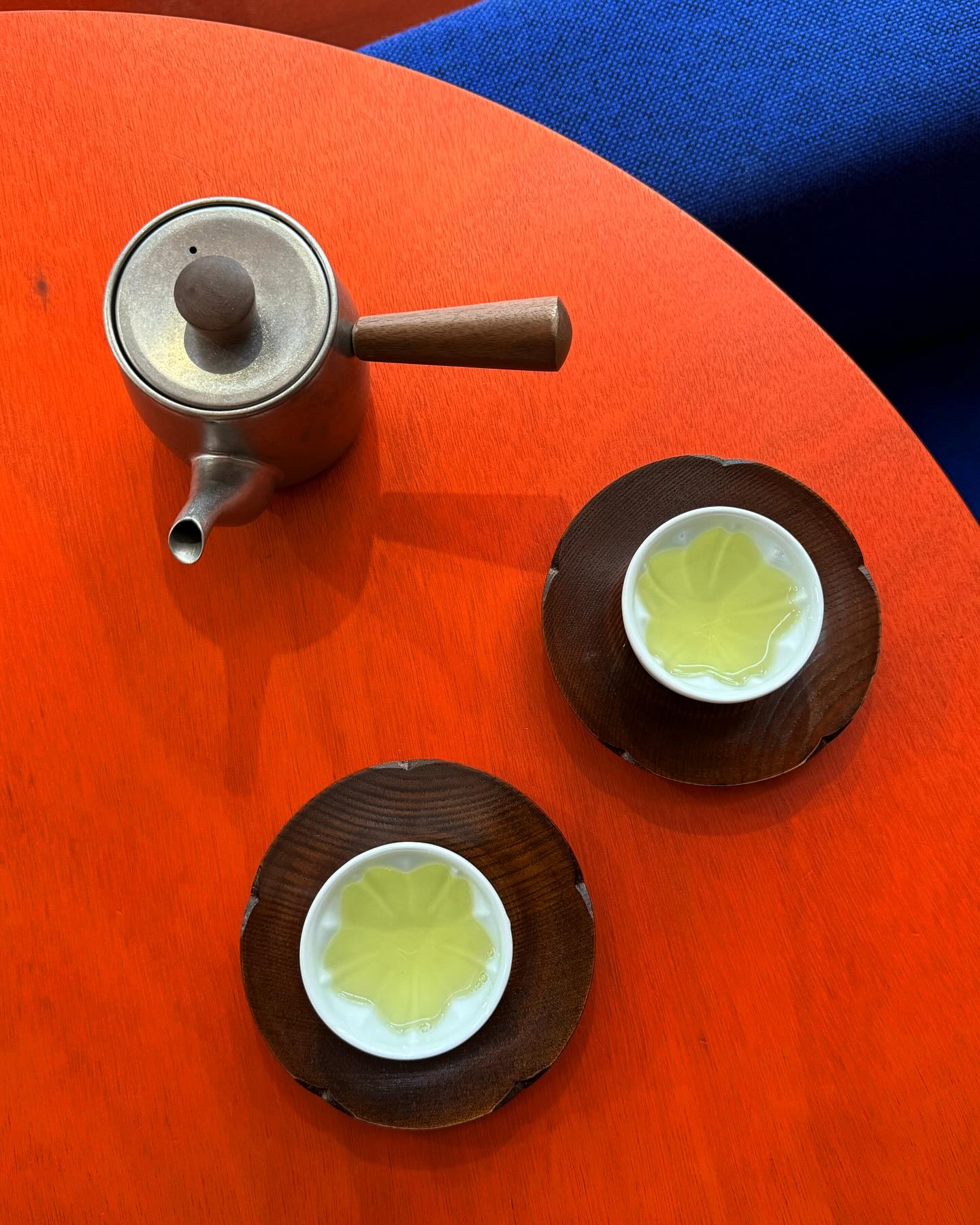 煎茶と桜茶碗🌸(Japanese sencha with Sakura Cup)

Spring comes time for #sakura 🌸🩷🌸🩷🌸
Enjoy Japanese sencha in Sakura cup, feel spring at SHIN🥰

#traditionaljapaneseflavors 
#japanesefood 
#japaneserestaurant 
#japanesegreentea 
#teatime 
#sencha 
#煎茶 
#日本茶 
#日本茶カフェ